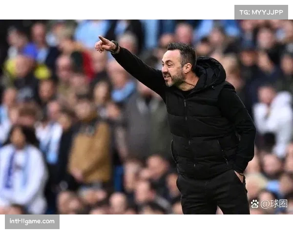 阿隆索确认下赛季继续执教勒沃库森，拒绝拜仁与利物浦邀约